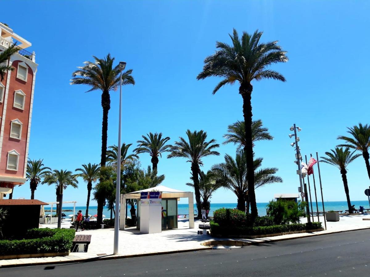 Almudena Estudio Torrevieja Exterior foto